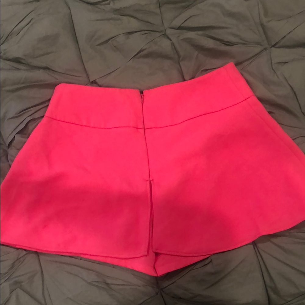 Skort - Picture 2 of 4
